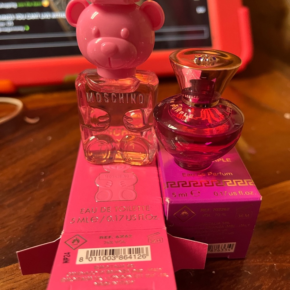 New Moschino toy 2 bubble gum and Versace pour femme Dylan purple